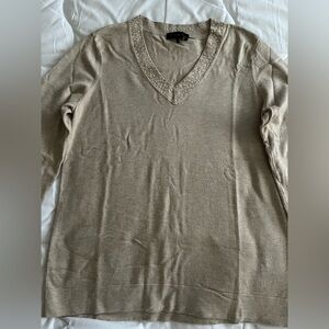 Donna Karan Beige V-Neck Sweater with Embellished Collar Sz M/L